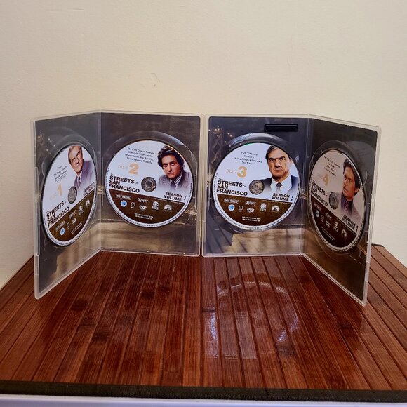 Streets of San Francisco - Season 1 Volume  1 &2/ Season 2 Volume 1 - Picture 4 of 11
